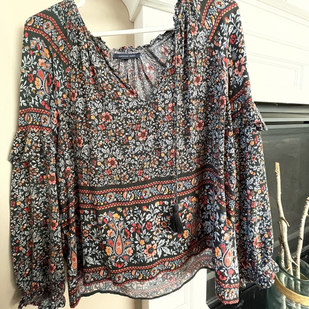 American Eagle floral tunic top